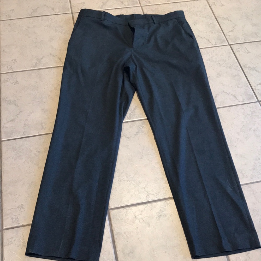 Perry Ellis Men’s dress pants.